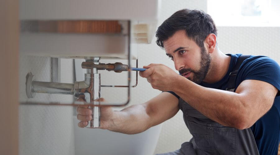 Professional water heater installation services in Tucson, AZ